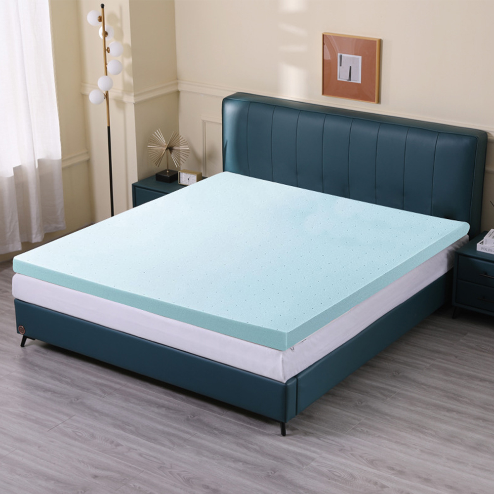 Perforált gél Memory Foam matrac